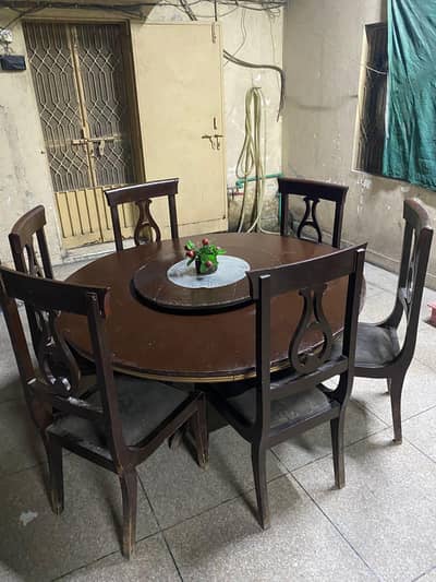 It's wood is very good and imported, and have six seats for the dining
