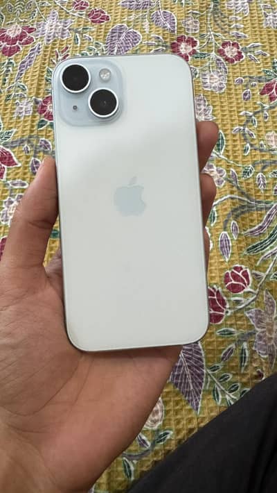 Apple iPhone 15