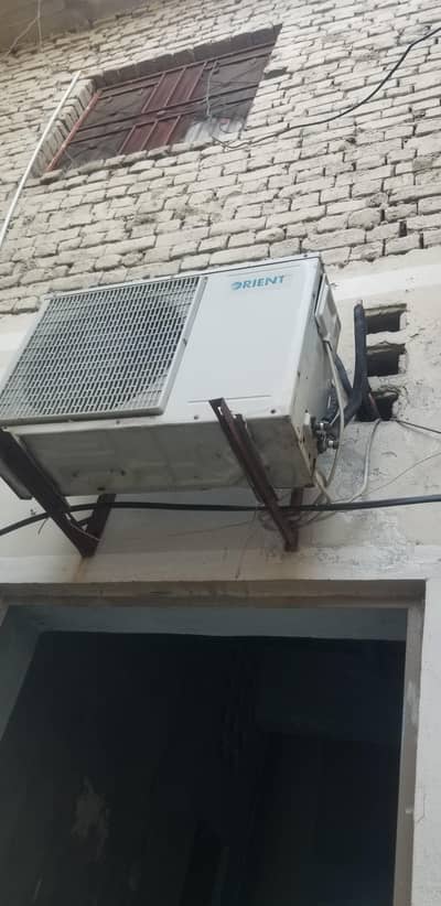 Orient 1 ton A. c