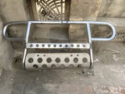 Safe guard for suvs jeeps trucks pickup
