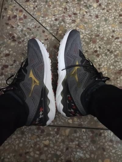 ASICS Gel-Kayano 27 Running Shoes Size 10.5