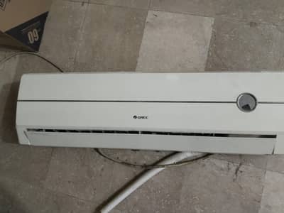 Gree 1.5 ton AC for Sale