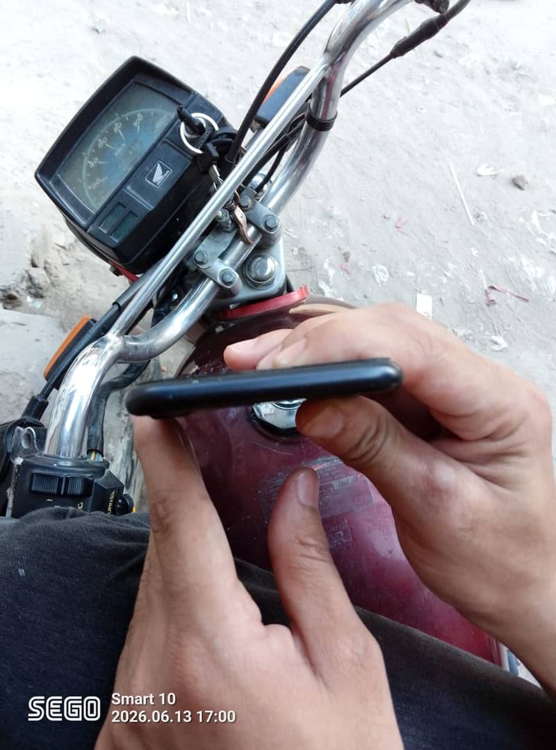 Apple iPhone 7 4