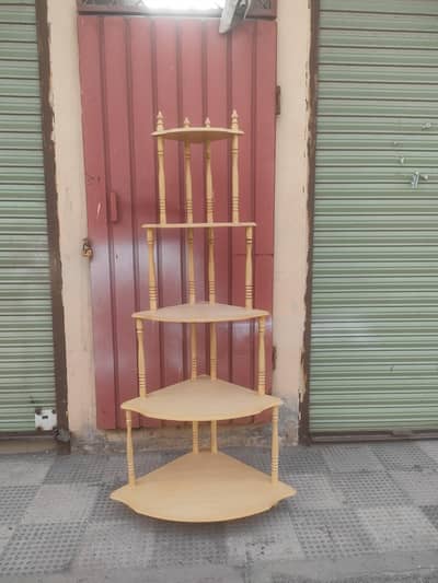 corner stand