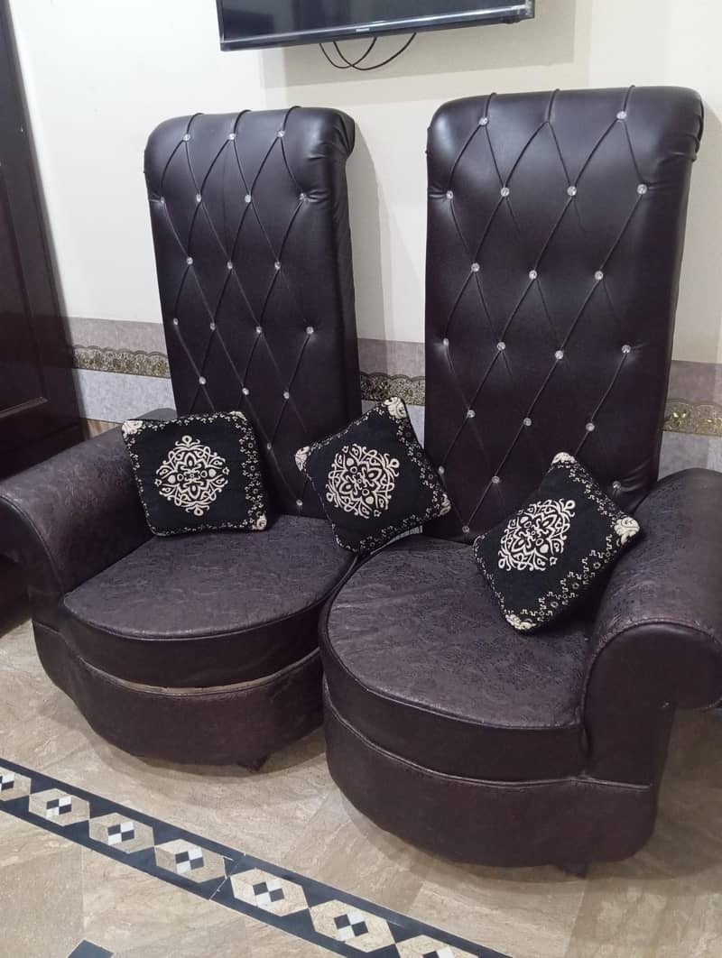chairs 1