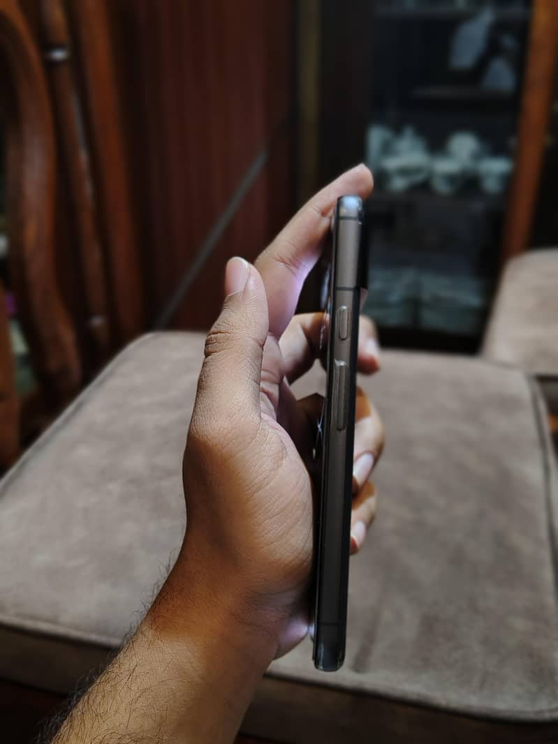 Google Pixel 8 3