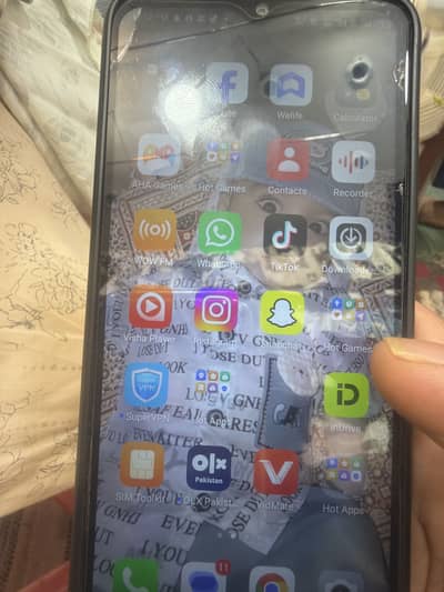 Itel A90