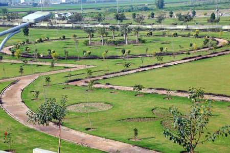 Dream Garden Phase II 7 Marla Plot Near METRO Cash & Carry and opposite to Bahauddin Zakariya University (BZU) Bosan Road, Multan 4.25 Year 51 Months Installment Plane Plot Available For Sale