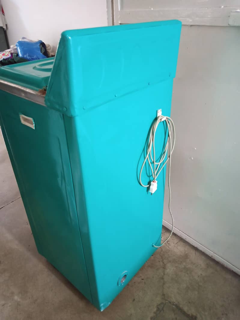 Spin Dryer Machine 11