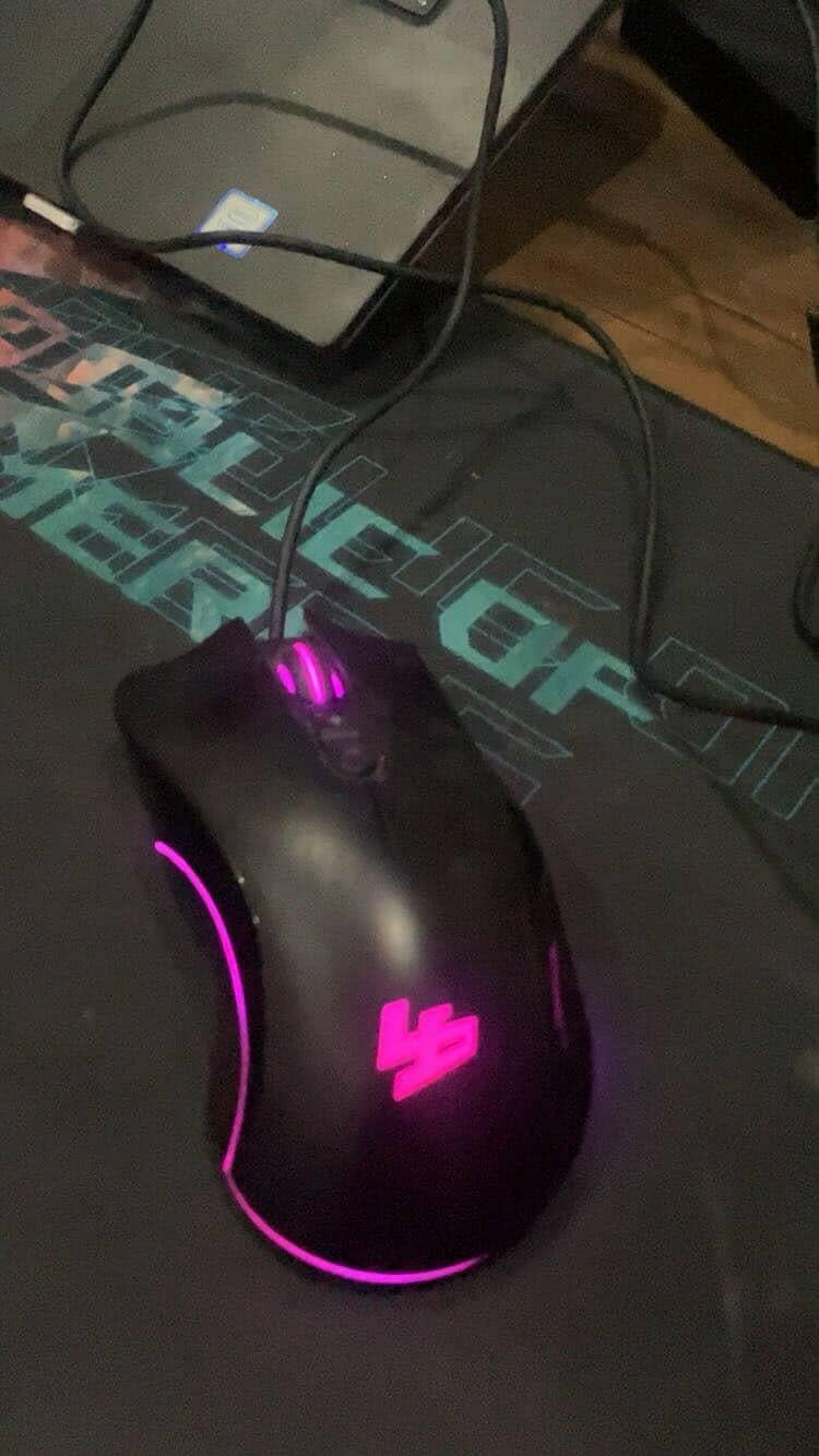 Gaming mouses & Controller 5