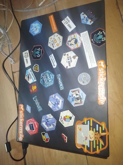 laptop Lenovo p50s 16 GB Raam 2 GB ghariphic card 256 ssd