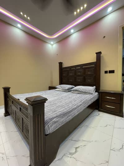 Chinioti Wooden Bed Set