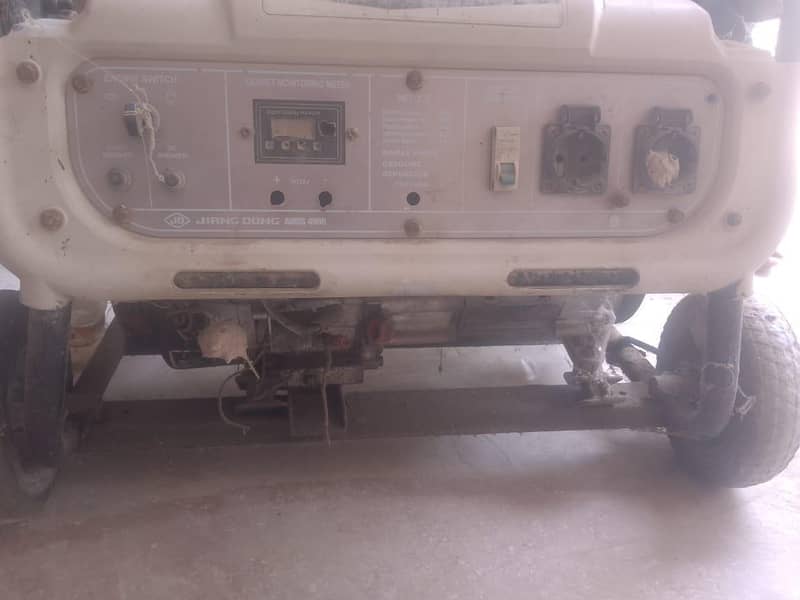 Generator 2.5kv 2