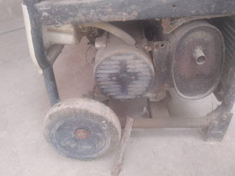 Generator 2.5kv 3