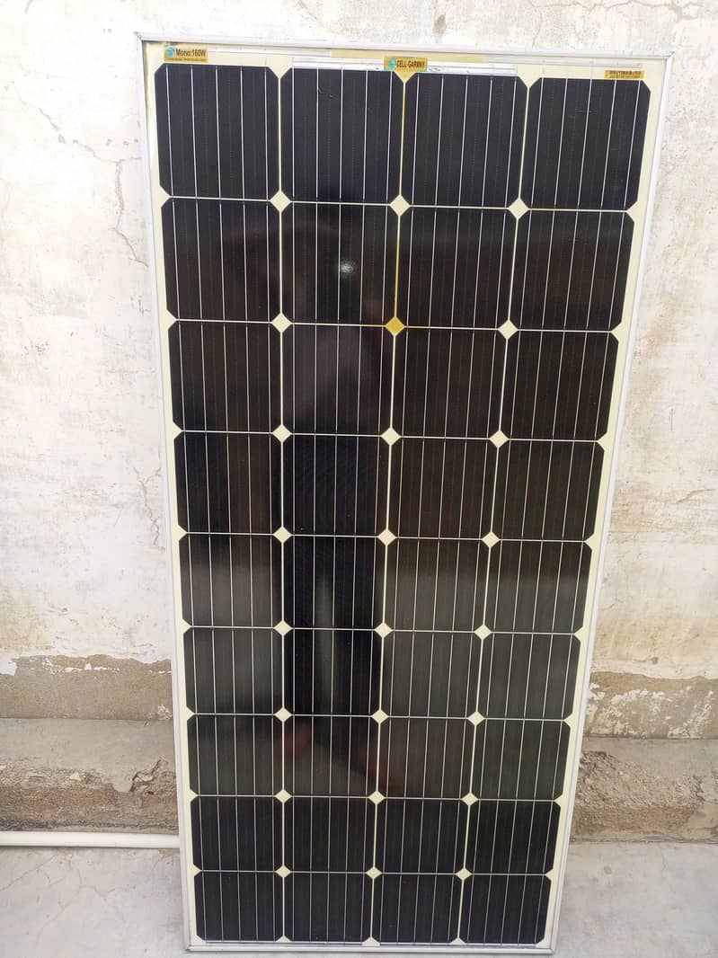 Solar Panel and Controller 4