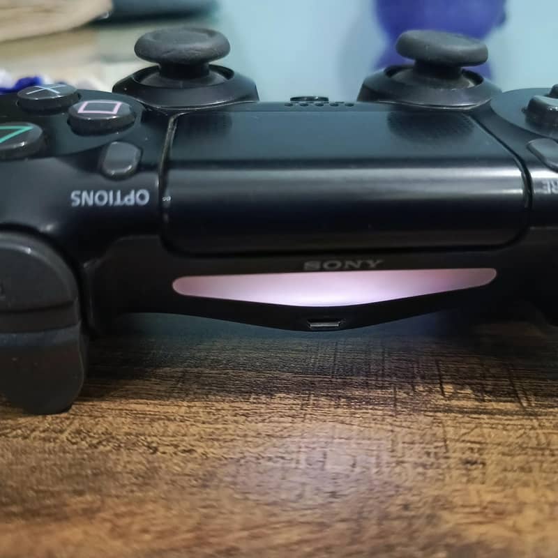 PS4 Controller 0