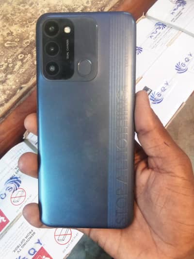 Tecno Spark 4 Lite