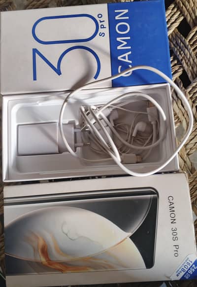 Tecno CAMON 30S Pro