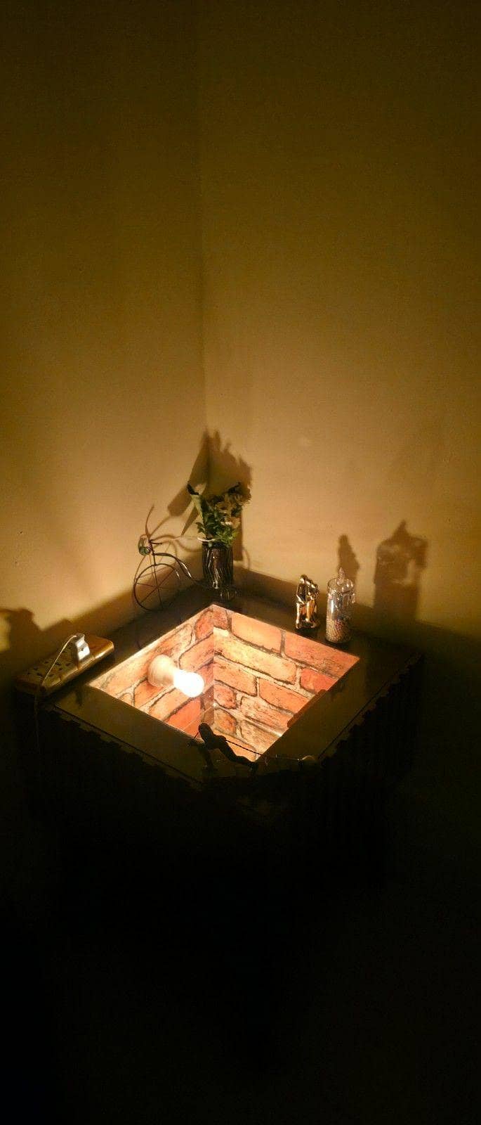 Infinity Coffee/Side Table 2