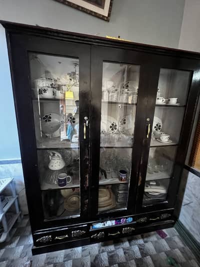 Showcase available for sale good condition