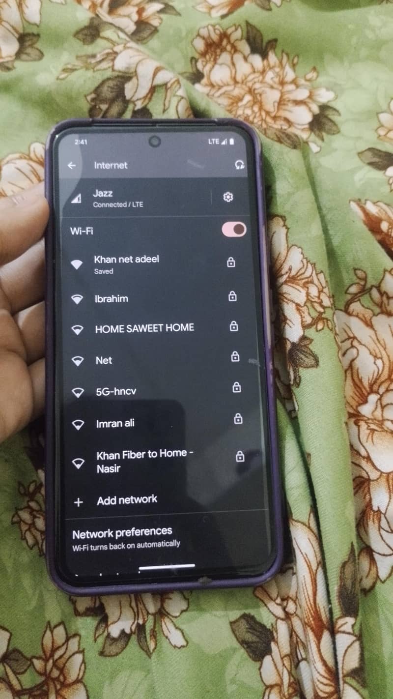 Google Pixel 8 4