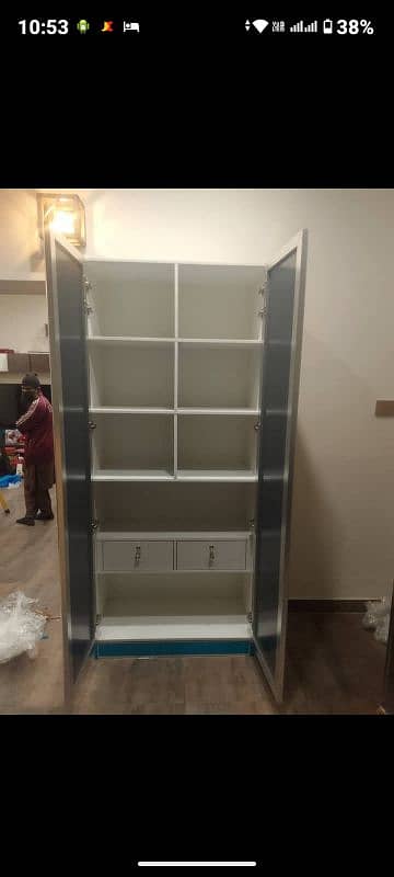 wardrobe 1