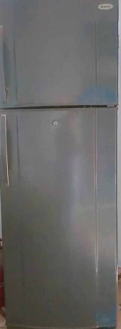 7 Years Old Refrigerator for Sale – Good Working Condition