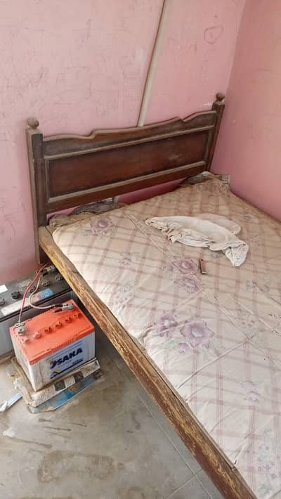 wooden beds in low prices