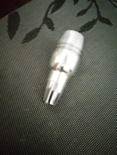 Momo gear knob