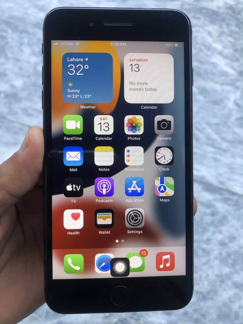 Apple iPhone 7 Plus 3
