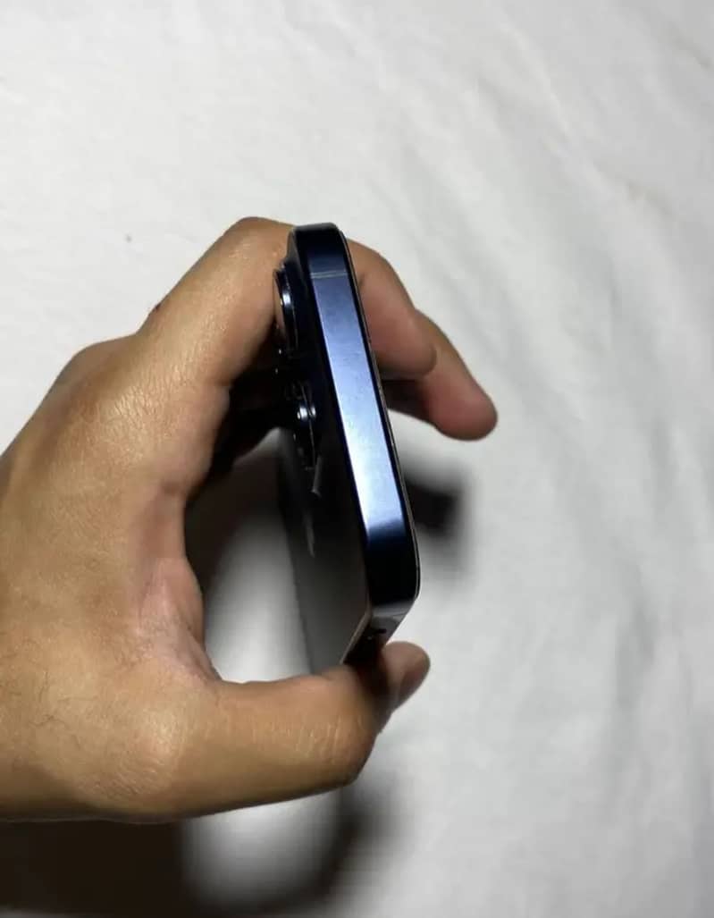 Iphone 15 pro 3
