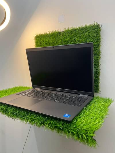 Dell latitude laptop 11 generation
