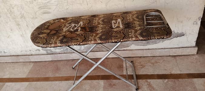 iron Stand Foldable