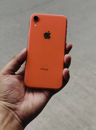 Apple iPhone XR
