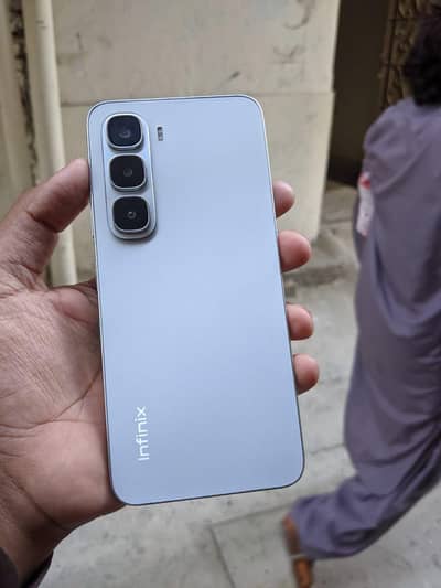 infinix Hot 60i