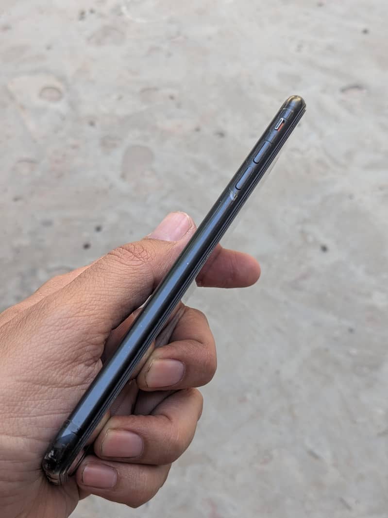 Apple iPhone 7 Plus 2
