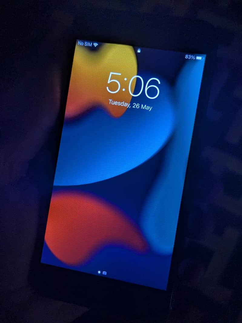 Apple iPhone 7 Plus 6