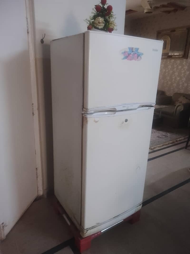refrigerator 0