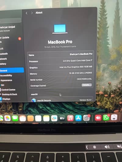 MacBook pro 2019 13 inch with touch bar