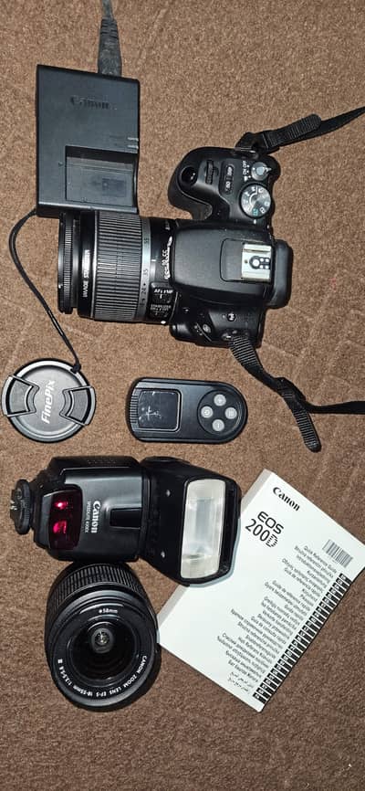 CANON 200D DSLR CAMERA