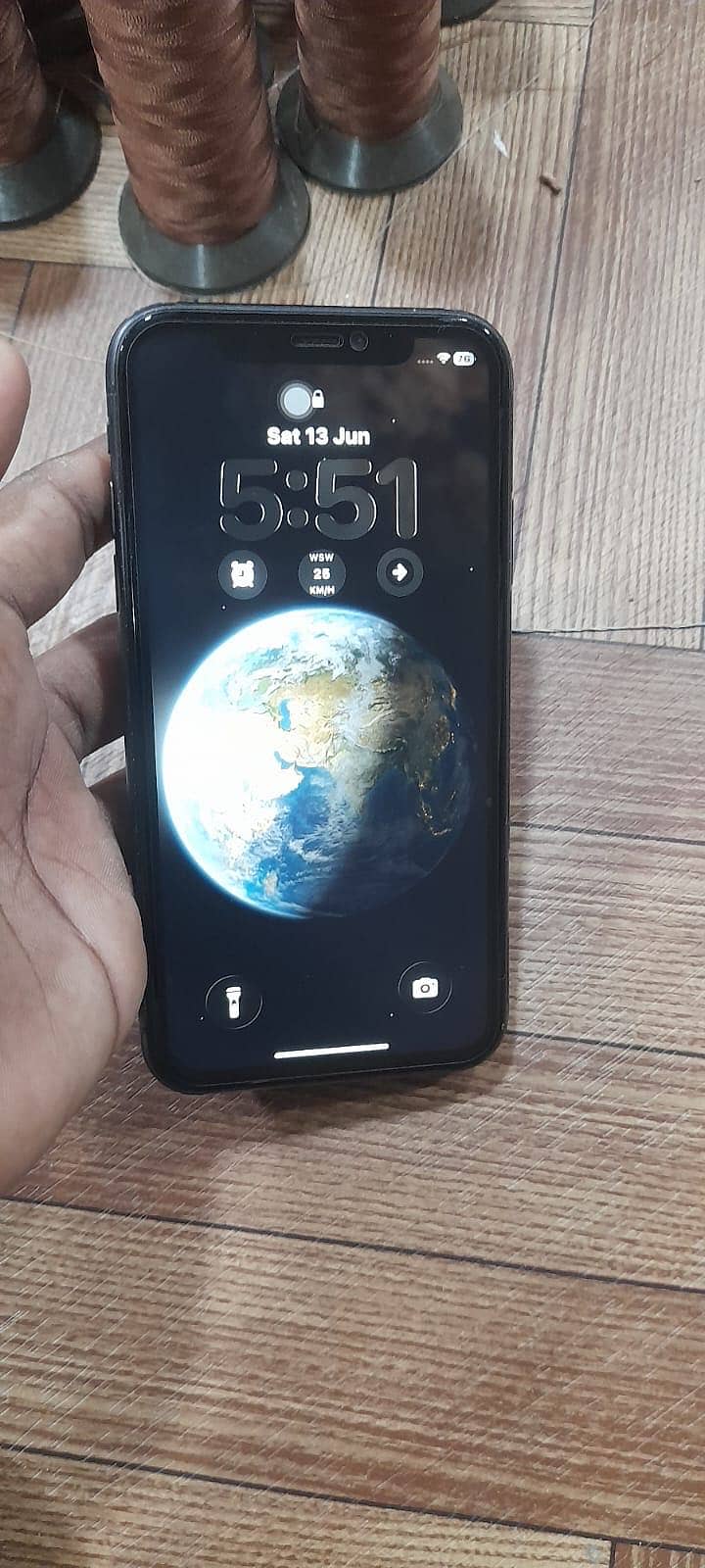 Apple iPhone 11 3