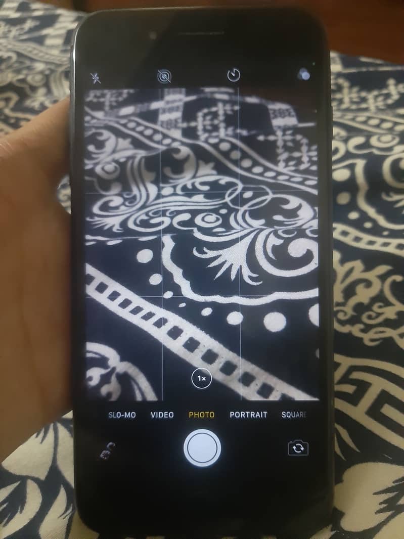 Apple iPhone 8 Plus 3