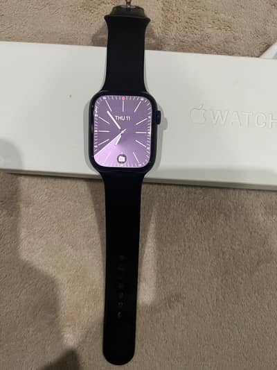 Apple watch Series 7  (GPS)