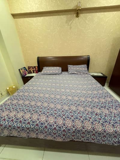 Habit brand king bed and 2 side table