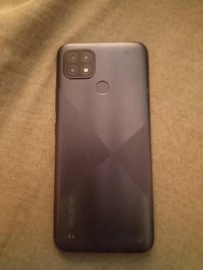 Realme C21