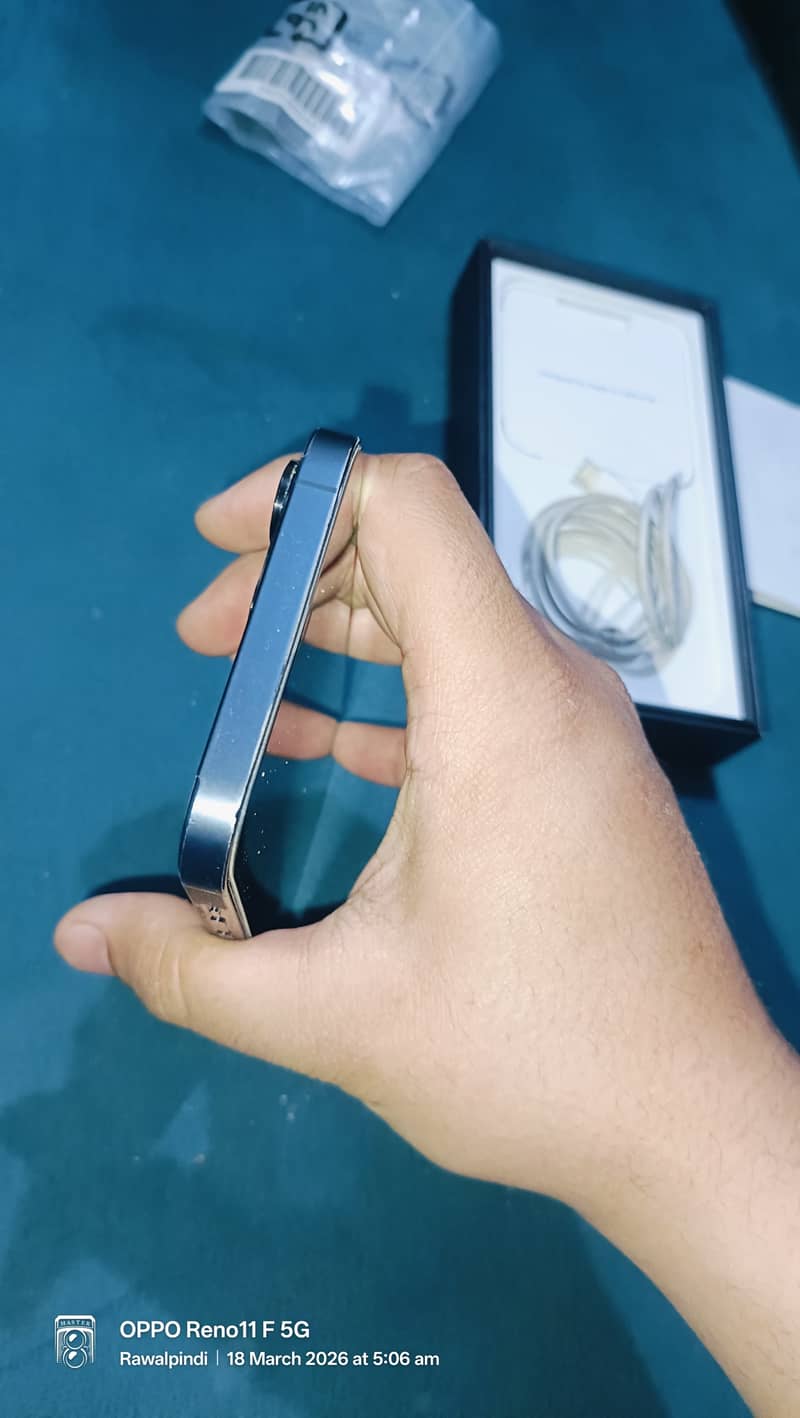 Apple iPhone 12 Pro Max 4