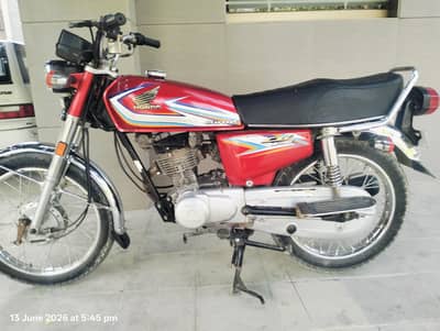 Honda 125 2016 totally Nat to Nat genuine condition karhak engine KHI