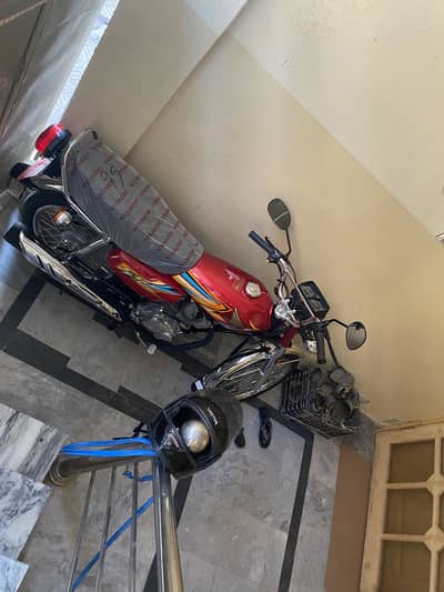 New zero metre honda 125 for sale.