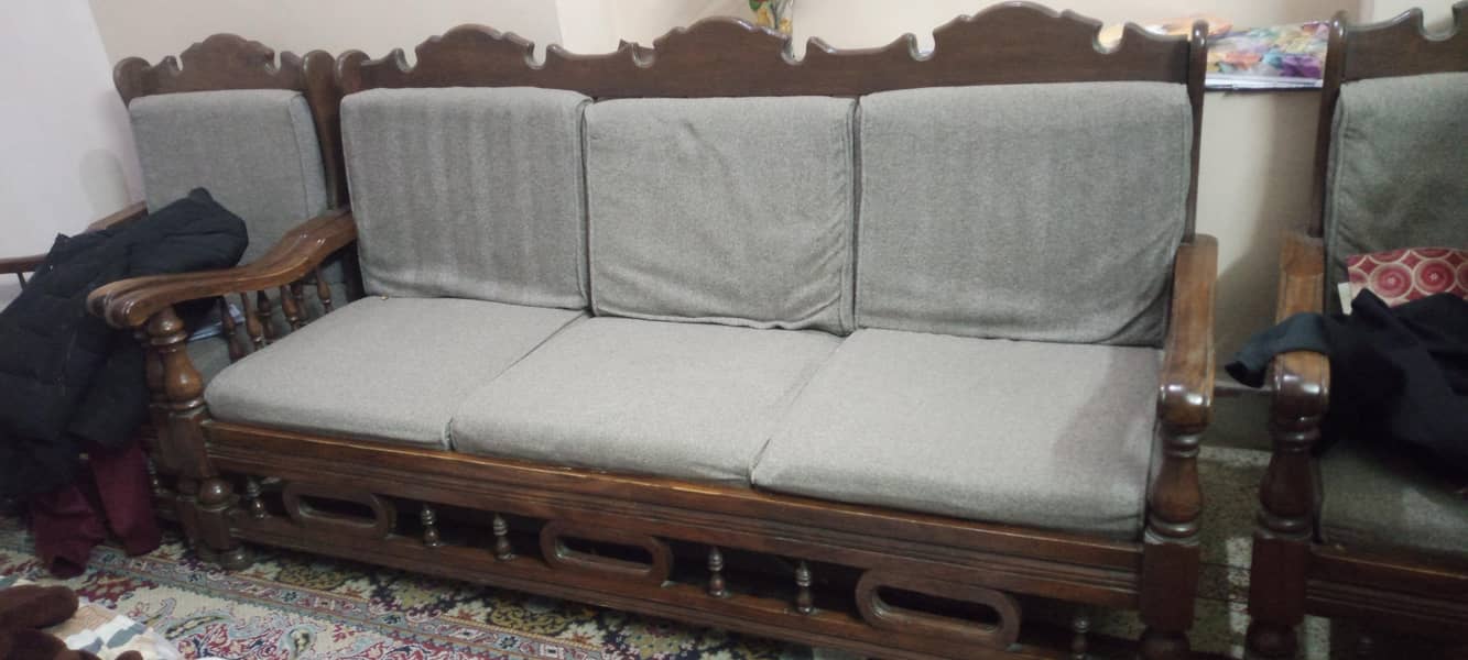 Sofas 0