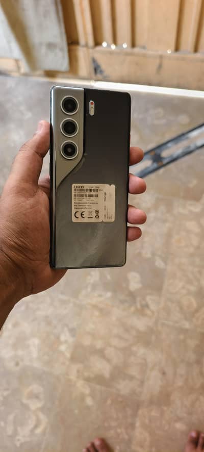 Tecno CAMON 40 Pro